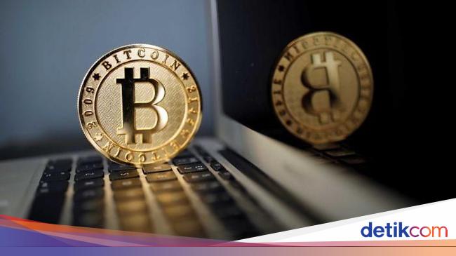 Turun Tipis, Harga Bitcoin Sore Ini Rp 838 Juta - detikFinance