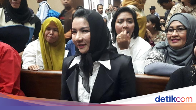 4 miliar uang pinjaman Artis dan Abun 9 Sebut M Minta Pilkada Rp Bupati untuk Rita