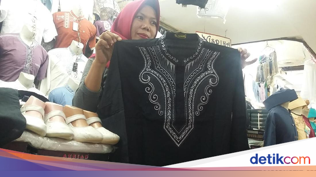 lowongan baju toko Abang Tanah Koko Mirip di Black Baju Dijual Panther