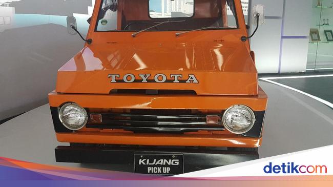 Toyota Kijang turns out to be an abbreviation, not an animal name