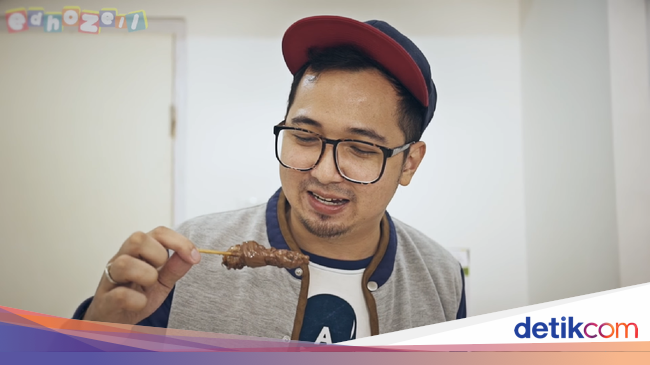 Ini Dia 10 Tantangan Makan 'Nyeleneh' yang Dilakukan  Ini Dia 10 Tantangan Makan 'Nyeleneh' yang Dilakukan