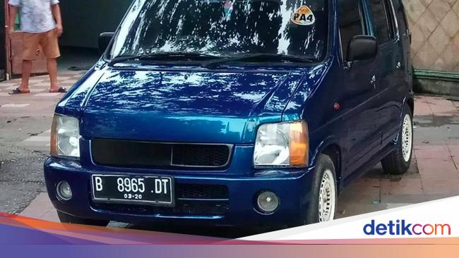 Modifikasi Mobil Karimun Kotak - Arena Modifikasi