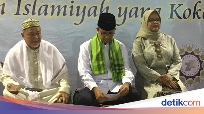 Didampingi Istri, Anies Hadiri Maulid Akbar Majelis Daarut  Didampingi Istri, Anies Hadiri Maulid Akbar Majelis Daarut