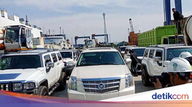 Bupati HST soal 23 Kendaraan Mewah Beli Mobil Segitu Bupati HST soal 23 Kendaraan Mewah Beli Mobil Segitu