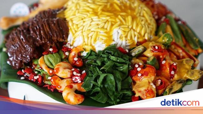 Unik Banget Kue Ulang Tahun Bentuk Mie Ayam hingga Nasi Unik Banget Kue Ulang Tahun Bentuk Mie Ayam hingga Nasi