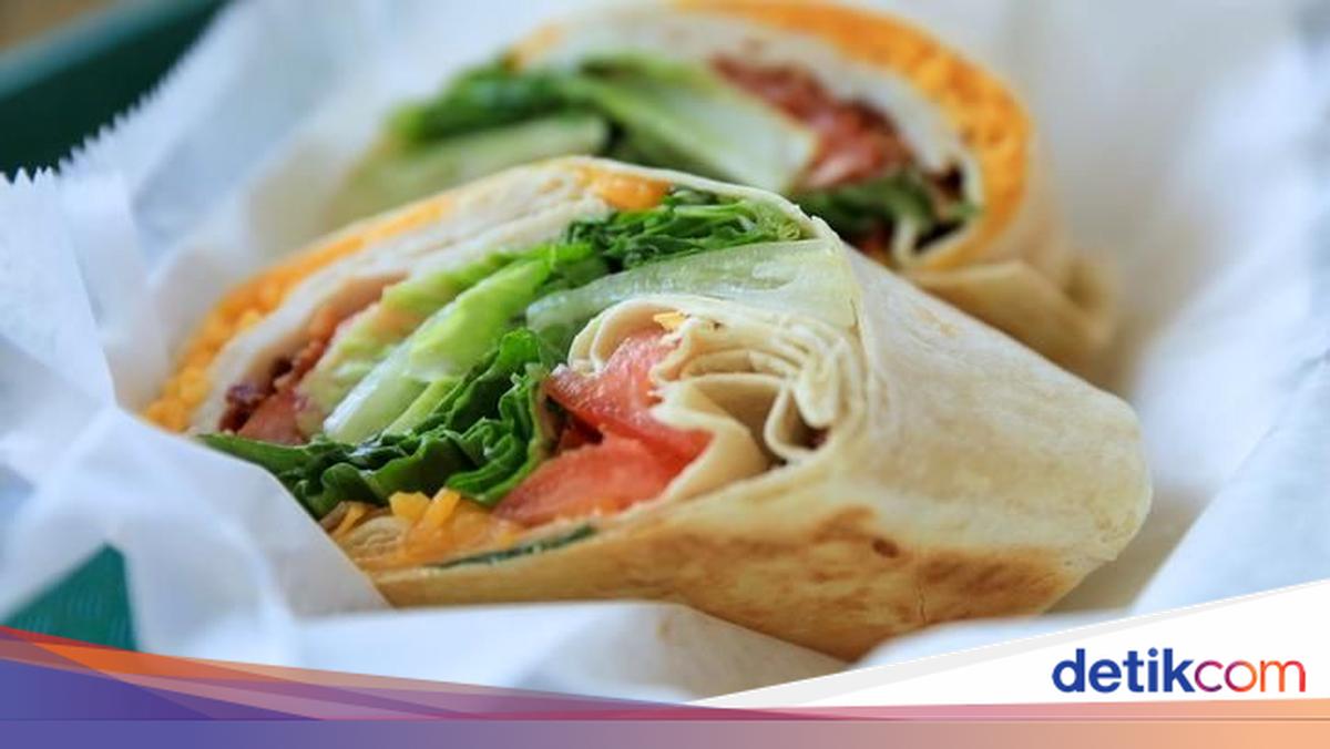 Menjijikan! Karyawan Fast Food Ini Ludahi Makanan dan Ribut dengan ...