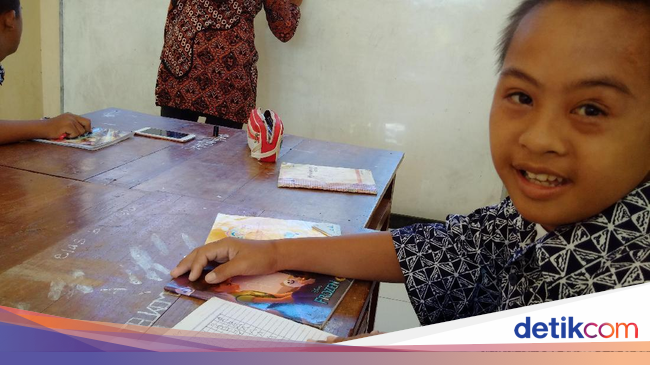 Menengok Wahyu Siswa SLB Anak Lansia Tangguh di Kulon Progo Menengok Wahyu Siswa SLB Anak Lansia Tangguh di Kulon Progo