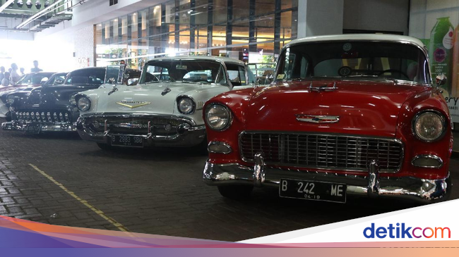 Harga Mobil Klasik di Indonesia Terus Melambung Tinggi Harga Mobil Klasik di Indonesia Terus Melambung Tinggi