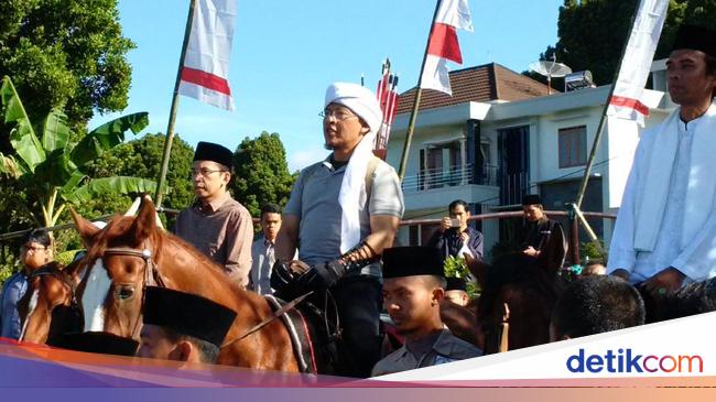 Bincang Santai Aa Gym Ustaz Abdul Somad Soal Virus Corona Atau Covid 19 Bincang Santai Aa Gym Ustaz Abdul Somad Soal Virus Corona Atau Covid 19