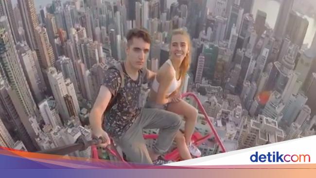 Pacaran Berani Mati Kencan Di Gedung Gedung Tertinggi Foto 7