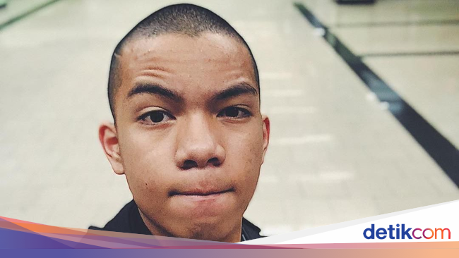 Heboh Video Sobek 'Uang', Saaih Halilintar Minta Maaf Heboh Video Sobek 'Uang', Saaih Halilintar Minta Maaf
