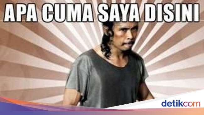 10 Meme Kocak Harus Kerja Saat Weekend