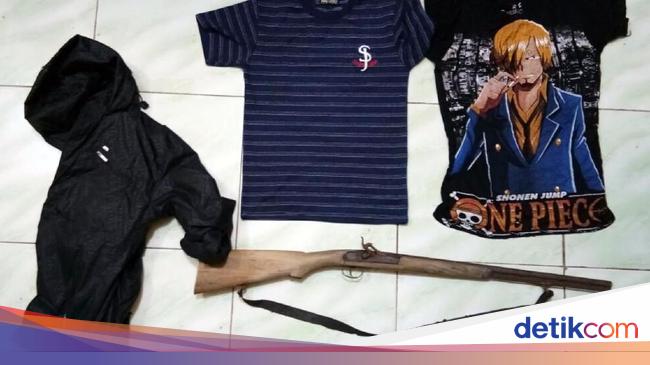 Sempat Misteri Ini Senjata Pria Bertopeng Penembak Atikah