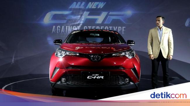 Harga Toyota C-HR Lebih Mahal dari Pesaing Ini Kata Toyota Harga Toyota C-HR Lebih Mahal dari Pesaing Ini Kata Toyota