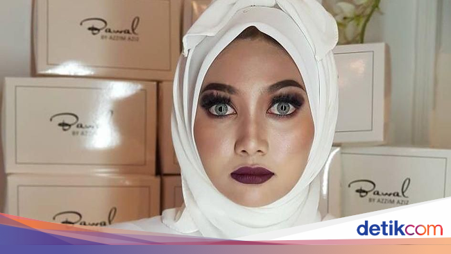 Viral Karena Dinyinyirin Netizen Jilbab Pocong Ini Malah Laris