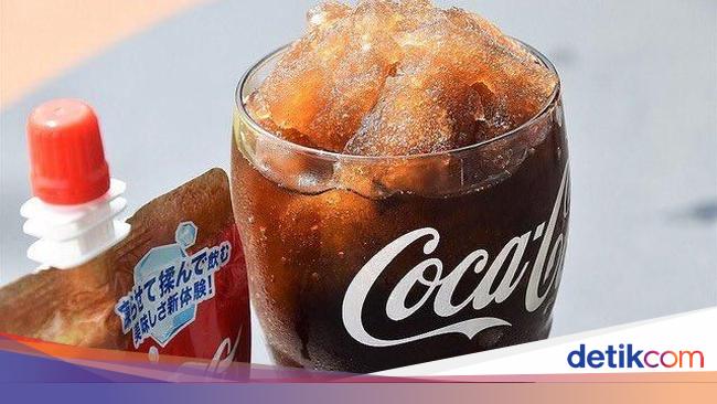 Coca Cola Luncurkan Minuman Soda Beku Pertama Di Jepang