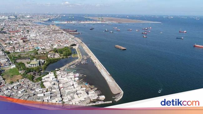 Begini Progres Terkini Proyek Tanggul Laut Pengaman Jakarta<script async src=
