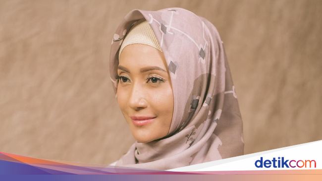  Vanilla Hijab Makin Sukses Deretan Seleb Ini Pernah Jadi 