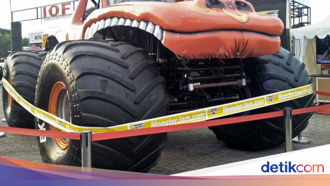  Mobil  Raksasa  di IIMS 2019 Nyala 3 Menit Habiskan 25 