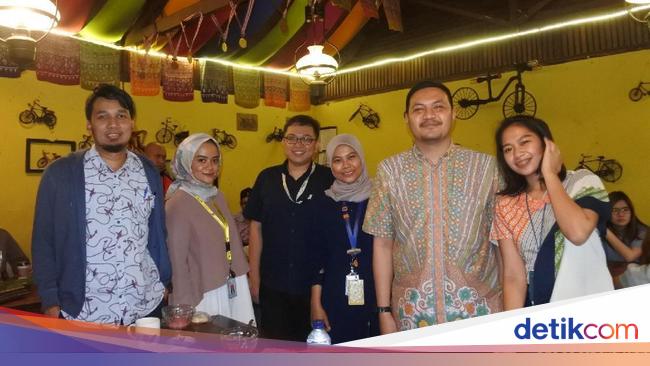 Ini Tanggapan Teman Sekantor Angga Ketika Diajak Makan Ditraktir Detikcom