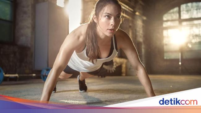 Apa Bahaya Menggunakan Makeup Saat Berolahraga? Simak Efeknya!