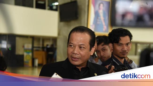 Amien Disebut Pecundang Taufik Anjing Menggonggong Kafilah Berlalu