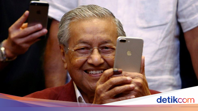 Pelantikan Mahathir Mohamad Jadi PM Baru Malaysia Ditunda