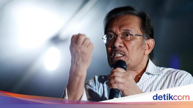 Anwar Ibrahim Keluar Masuk Penjara Dan Berdamai Dengan Mahathir