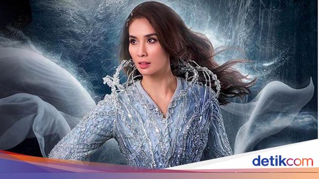 Penampilan Marsha Timothy di 'Wiro Sableng' Curi Perhatian