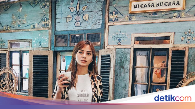 sahur sehat makan Gaya Larasati Begini Saat Mama,' 'Hot Ngopi dan Kirana