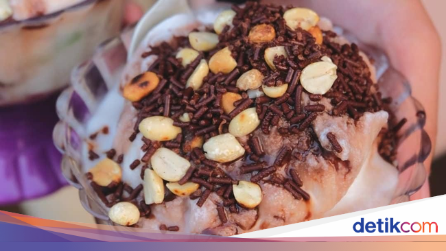 Slurpp! 10 Es Podeng Pilihan Netizen Ini Pas untuk Buka Puasa