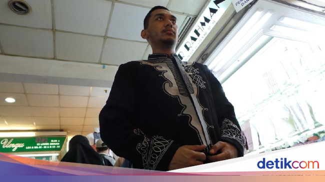 pernah lihat baju koko black panther warna hijau di tanah abang ada pernah lihat baju koko black panther warna hijau di tanah abang ada