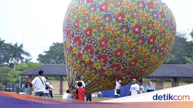 Tradisi Lepas Balon Udara Akan Diganti Jadi Balon Tambat