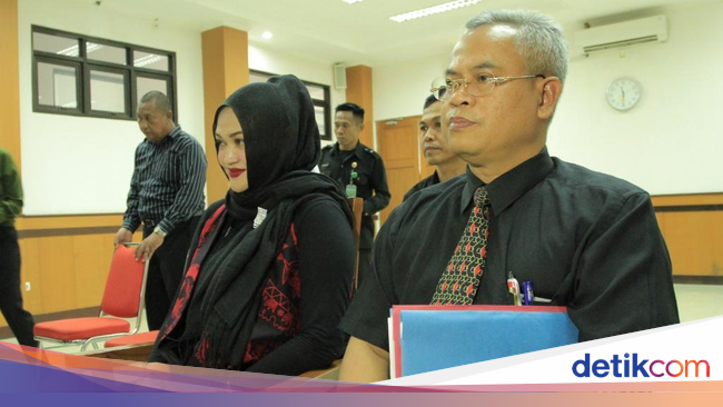 Lina Keukeuh Ceraikan Sule, Marko Simic Suruh DJ Dinar 