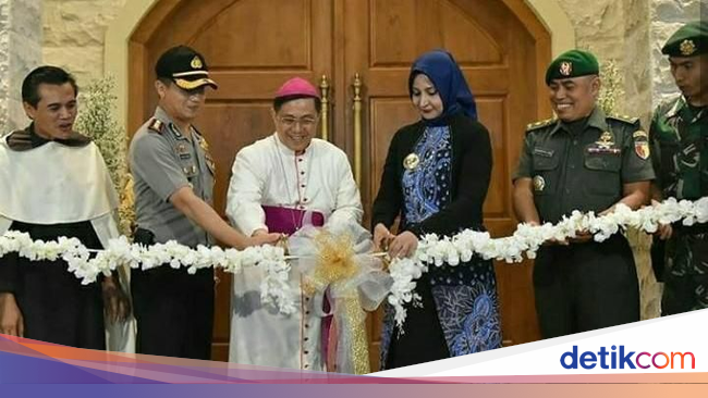 Buka Puasa di Gereja, Bupati Jember: Ini Kerukunan Umat 
