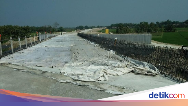 Jembatan Antar Tol di Jombang Baru Bisa Dilewati H-5 Lebaran