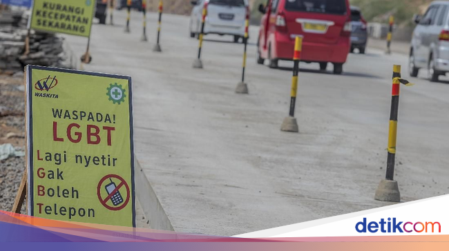 Ada Peringatan 'Waspada LGBT' di Jalur Mudik Batang-Semarang