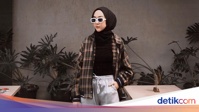 Inspirasi Gaya Selebgram Hijab untuk Mudik Cantik Nan Modis