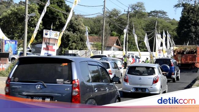 Arus Balik Via Batang Dipecah ke  Tol  Fungsional dan Jalur  