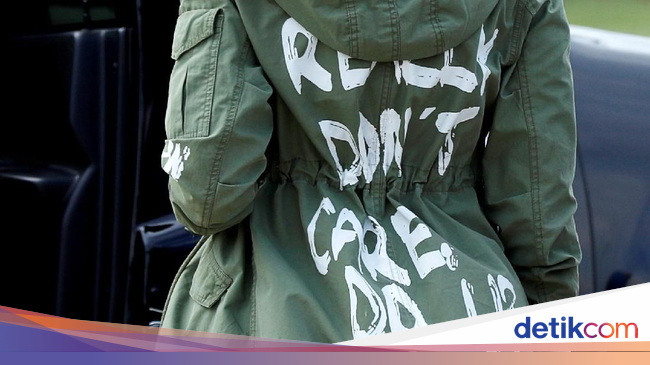 Jaket Melania Bikin Heboh, Apa Kata Trump? Jaket Melania Bikin Heboh, Apa Kata Trump?