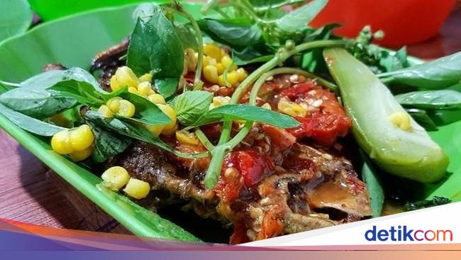 Pedas Nendang Sedapnya Sambal Setan Di 5 Warung Makan Ini