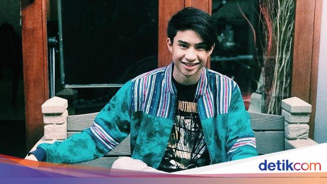 Tanggapan Devano Danendra 'Melodylan' Disebut Mirip 'Dilan'