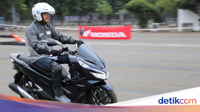 honda pcx oto Swedia Baterai Dikirim Limbah PCX Hybrid ke