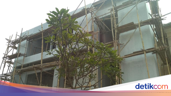 Rumah Nikita Mirzani hingga Kemesraan Panji Trihatmodjo 