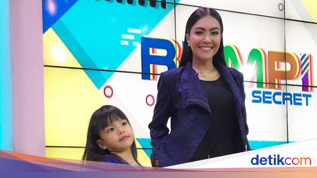 Kondisi Terkini Putri Denada yang Idap Leukimia