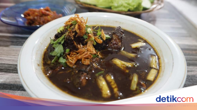 Kagak Ade Duenye! Gabus Pucung dan Tumis Jantung Pisang Kagak Ade Duenye! Gabus Pucung dan Tumis Jantung Pisang