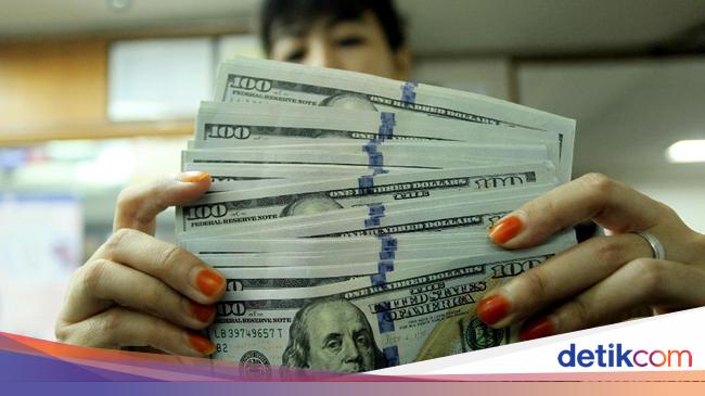 US Dollar Breaks Rp. 14,900, Prices of These Items Potentially Skyrocket