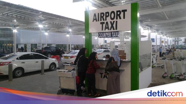 3 Facts About Taxi Services at Soekarno-Hatta Airport in Jakarta, Indonesia