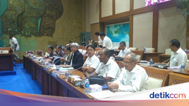 Panggil Inalum dan ESDM, DPR Bahas Divestasi Saham Freeport