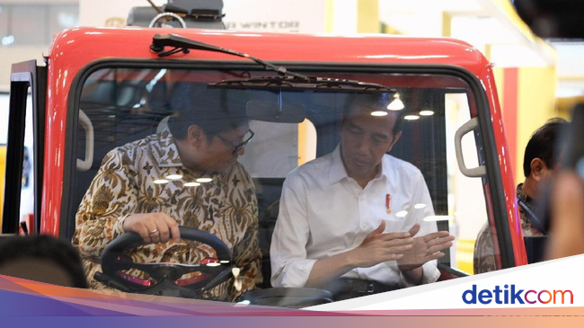 Airlangga: Mobil Desa Produksi Tahun Depan